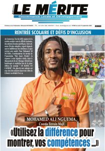 MajE - Remise des dons de fournitures scolaires lors de la caravane 1 Handi 1 Cahier 5e Edition